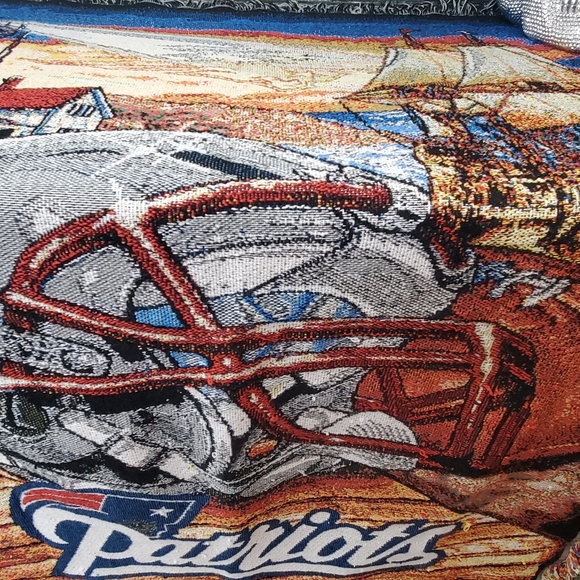 New England Patriots Blanket - Picture 3 of 3